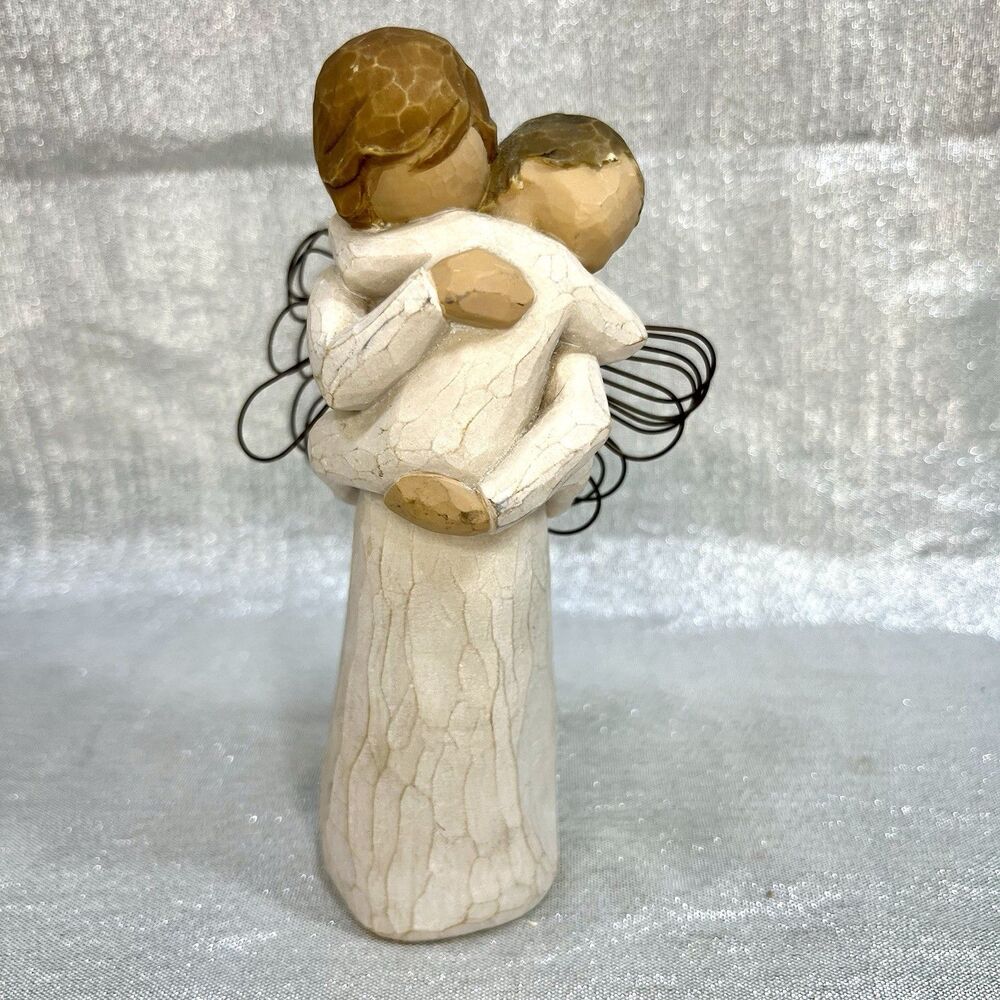 WILLOW TREE  "Angels Embrace"  2002 DEMACO Figurine – Hand-Painted Sculpture